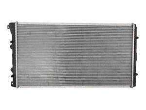 Радиатор охлаждения двигателя Nissan Interstar 2002-2024 Nissens 63812A