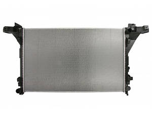 Радиатор охлаждения двигателя Nissan NV400 2011-2024 NRF 58481