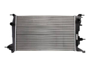 Радиатор охлаждения двигателя Renault Grand Scenic 2009-2024 Nissens 637647