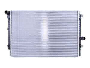 Радиатор охлаждения двигателя VW Beetle 2011-2024 Nissens 65336