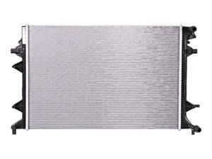 Радиатор охлаждения двигателя VW Jetta 2010-2024 Nissens 65017
