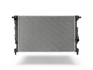 Радиатор охлаждения на Cherokee