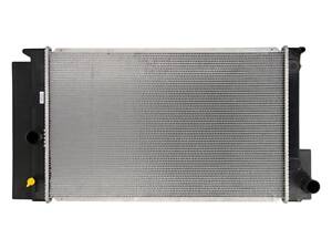 Радиатор охлаждения на Auris, Avensis, Corolla