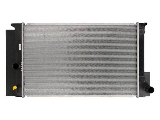 Радиатор охлаждения на Auris, Avensis, Corolla - Фото 1