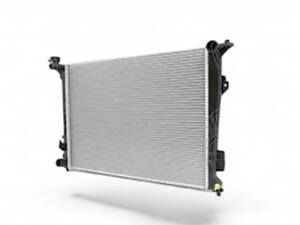 Радиатор охлаждения на Sonata