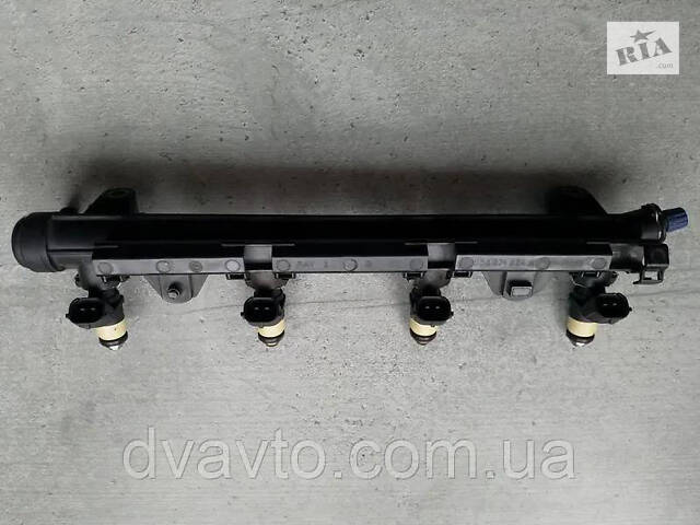 Рампа форсунок VW Audi Skoda Seat 036133320A