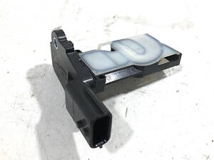 Расходомер воздуха 226802715R RENAULT Trafic 14-, Espace 15-, Kadjar 15-22, Koleos 16-, Megane IV 16-, Captur 19-, Kango