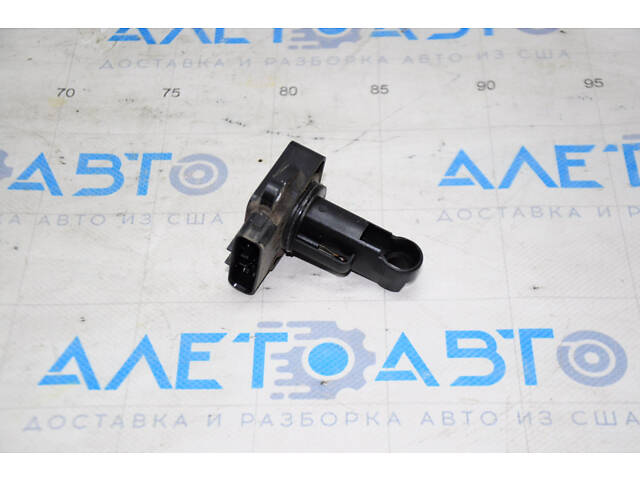 Расходомер воздуха Toyota Prius 20 04-09 - Фото 1