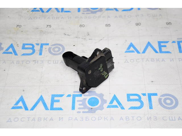 Расходомер воздуха Toyota Prius 20 04-09 - Фото 2
