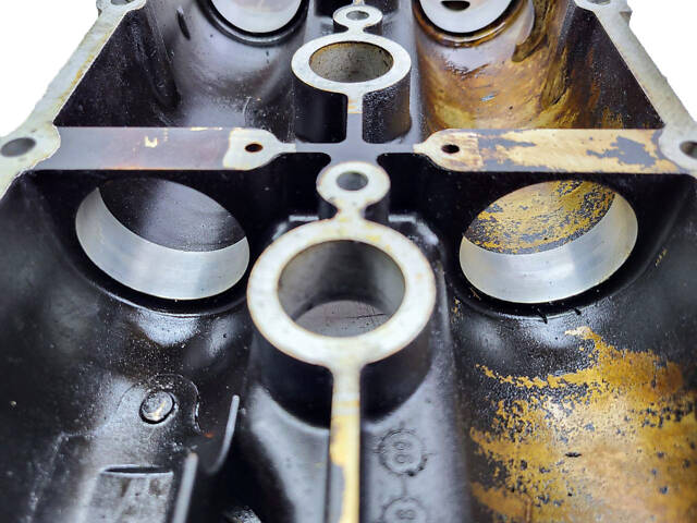 Распредвалы / клапанная крышка VW Polo 4 1.4 16V - Фото 5