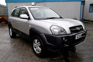 Розбірка Hyundai Tucson Хюндай Туксон 2.0 мкпп бензин 2005 рік.