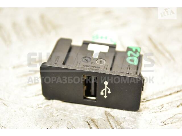 Разьем USB BMW 1 (F20) 2010 84109230248 288312