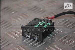 Разьем USB Jeep Grand Cherokee 2010 68145567AA 114456