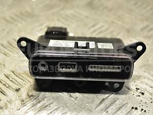 Разьем USB Jeep Grand Cherokee 2010 68258696AA 342237