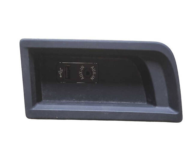 Роз’єм AUX USB 84109229246 BMW 3 F30-31 12-19