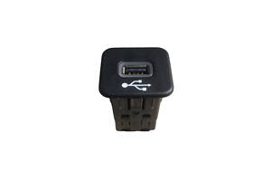 Роз’єм USB 5UV99LXHAA JEEP Compass 16-