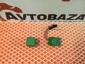 Реле кондиционера 03447012 с разъемом Opel Zafira A 2.0 Дизель-поезд 1999-2004