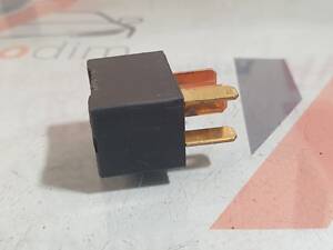 Реле кондиционера дефект G8HLH71 Subaru Legacy Outback 2008-2012