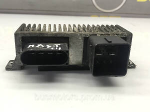 Реле свечей накала Renault Trafic 2001-2014 8200558438