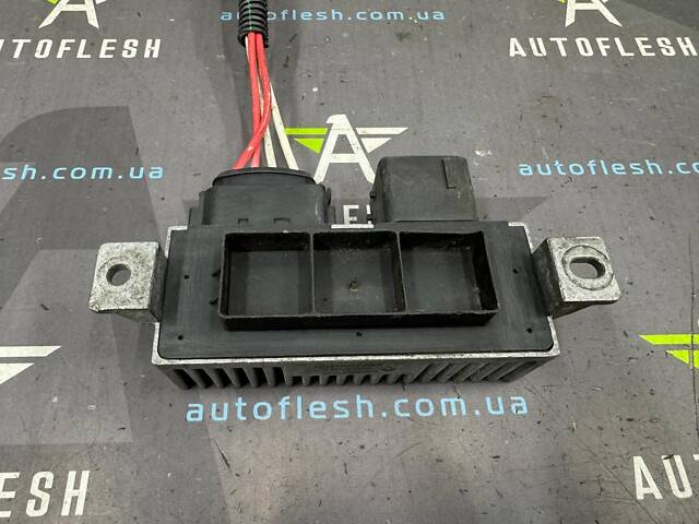 Реле свечей накаливания/ фишка свечей подогрева тосола 8200558438, 271206395R Renault Scenic III/ Megane III - Фото 3