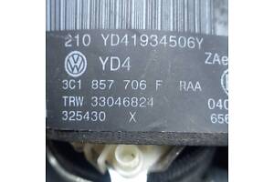 Ремнь безпеки передній правий VW Passat (B6) 2005-2010 3C1857706F