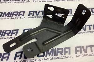 Кронштейн груши подкачки топлива Renault Kangoo 2008-2021 8200694257