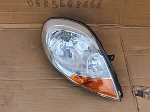 RENAULT TRAFIC II (X83) ПЕРЕДНЯЯ права ФАРА 8200701361