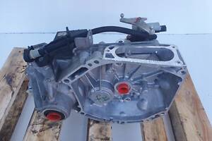 Renault ZOE MANUAL GEARBOX ручна RA0001 290K47909R