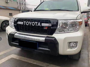 Решітка 2012-2016 без букв (GR Sport) для Toyota Land Cruiser 200