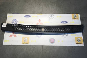 Решетка капота Mercedes Sprinter W901 1995-2006 A9018300718