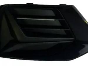 Решетка переднего бампера Audi Q3 18- левая Fps черный глянец