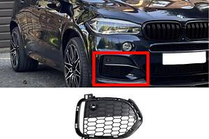 Решітка переднього бампера права M-Paket на BMW X5 F15 2013-2018 року