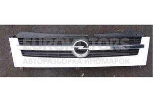 Решітка радіатора 03- Nissan Interstar 1998-2010 8200233763 29707