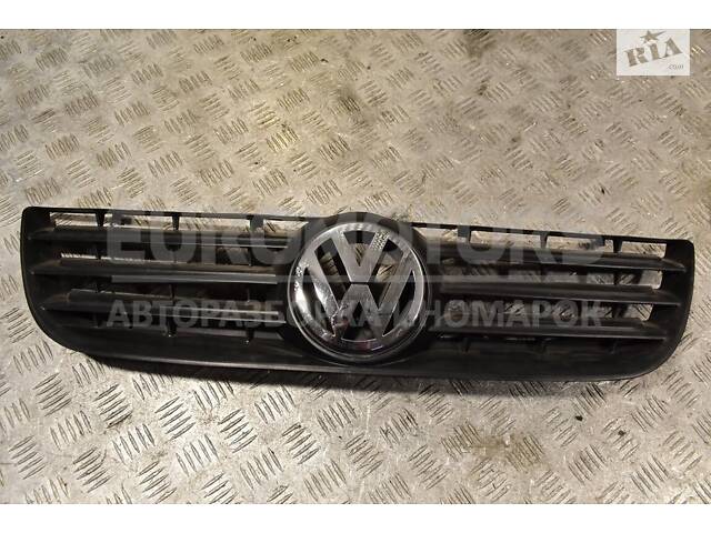 Решетка радиатора 05- (дефект) VW Polo 2001-2009 6Q0853653E 29147