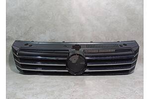 Решетка радиатора 561853651AOQE Новая Volkswagen Passat B7 USA Фольксваген Пассат Б7 11-15