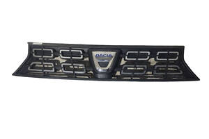 Решетка радиатора 623109628R DACIA Duster 18-