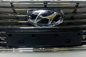 Решітка радіатора 86350E6700 HYUNDAI Sonata LF 14-20