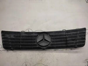 Решетка радиатора 903 Mercedes Sprinter