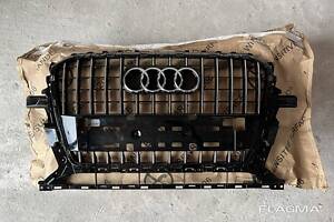 Решетка радиатора Audi Q5 Ауди Q5 от2012-2016гг 8R0853651AF T94 рестайлинг новая оригинал
