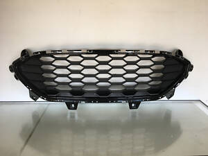 Решетка радиатора grill EUROPE ST line Ford Kuga MK4 2020- LJ6Z-8200-BA