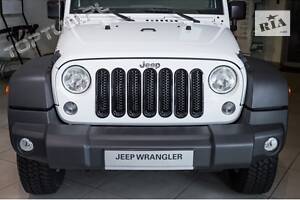 Решетка радиатора Jeep Wrangler (23016)