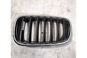 Решетка радиатора левая 51137171395 BMW X5 E70 07-13, X6 E71 08-14