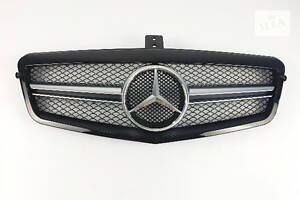 Решетка радиатора Mercedes E-class W212 2009-2013 (MB-W212095)