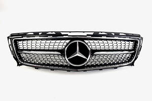 Решетка радиатора на Mercedes CLS-Class C218 2011-2014 год Diamond ( Черная с хром вставками )