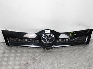 Решітка радіатора Toyota Corolla Verso 2004-2009 531110f020