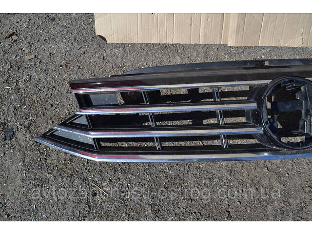 Решетка радиатора Volkswagen Passat B8 R-LINE 3G0853653N avtozapchasti-ostrog.com.ua - Фото 4