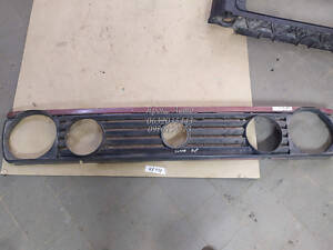 Решетка volkswagen golf 2 1985-1991 без фар 000068998