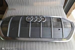 Решітка AUDI E-TRON 4KE853651