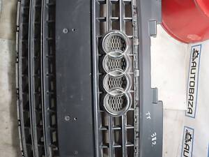 Решітка накладка радіатора переднього бампера Audi TT 8J 2 (2006-2014) 8J0853651