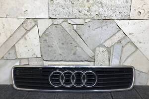 Решітка радіатора Audi A4 B5 8D0853651D 4662